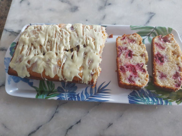 Fruit and berry Loaf Cakes